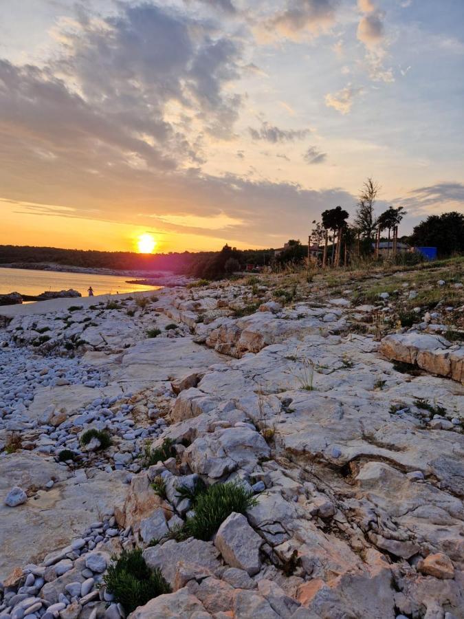 Bonvivan House Diminići Екстериор снимка